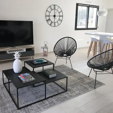 Sweet Porto-Vecchio (Corsica)